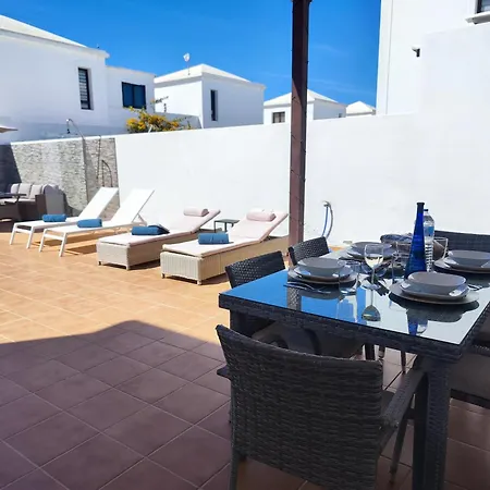 Semesterbostad Casa Adassa En