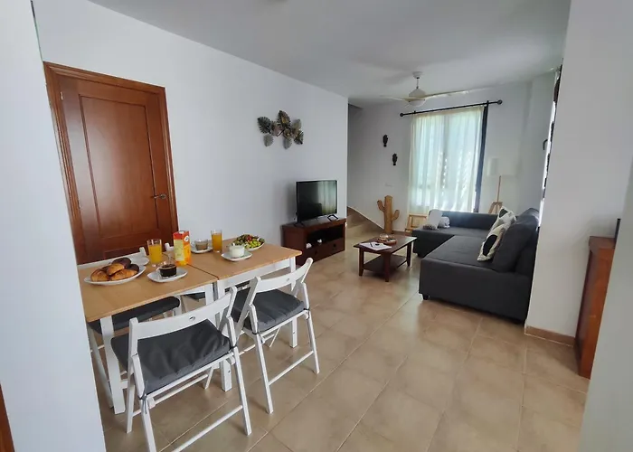 Semesterbostad Casa Adassa En